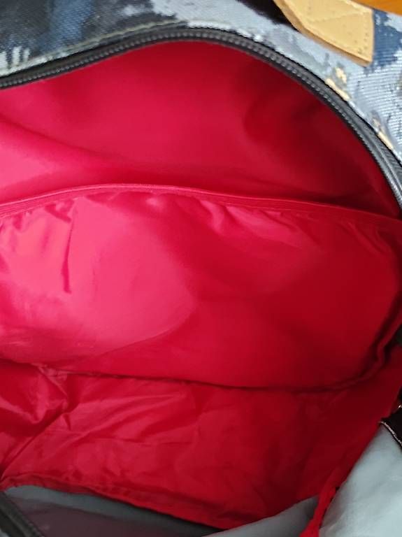Zaini: Sac à dos  – Usato da Lausanne venduto da Auree_D 2