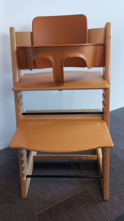 Stokke Tripp Trapp Kinderhochstuhl in Hellbraun mit Baby-Set 1