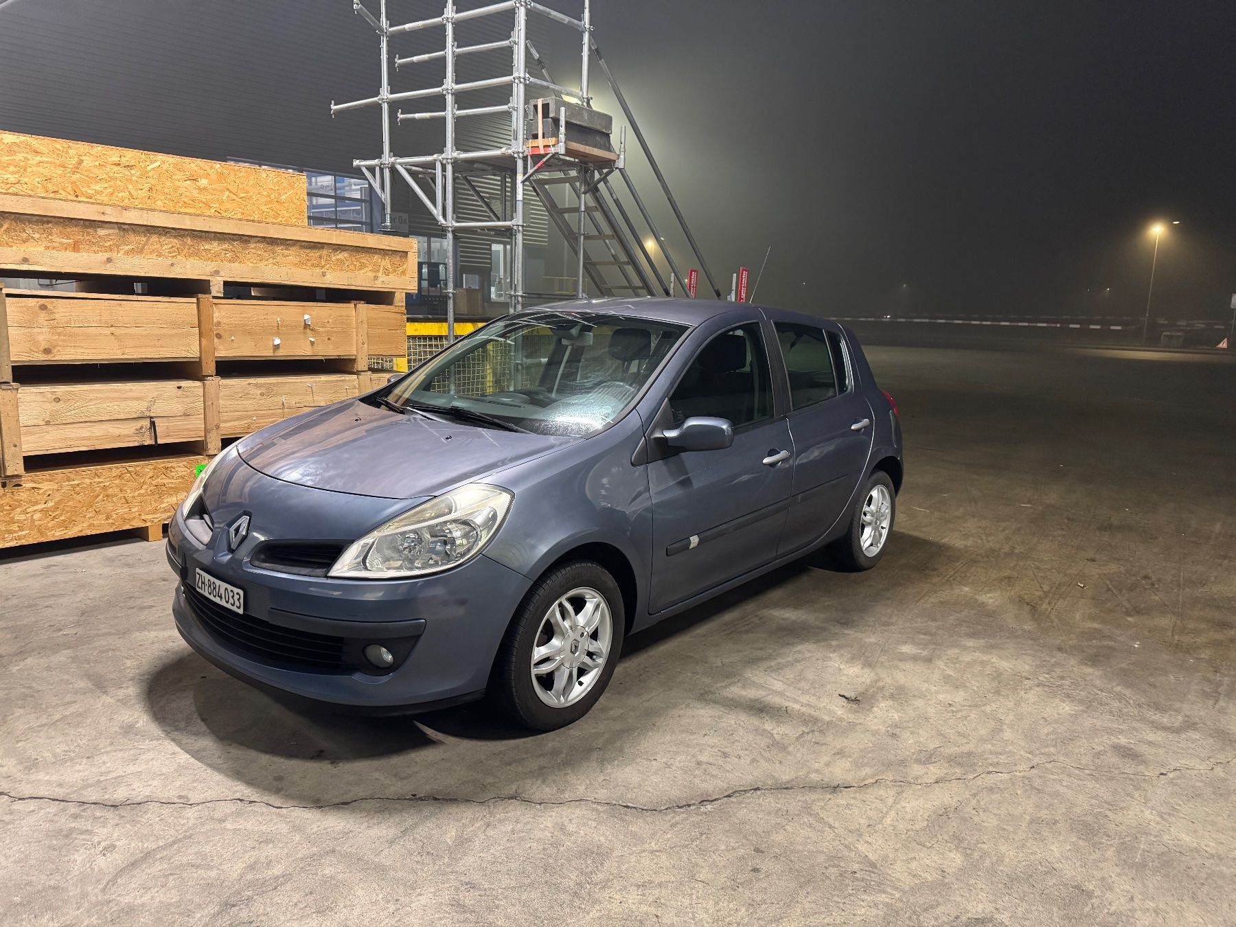 Renault Automobili: Renault Clio 1.2  16V – Usato da Winterthur venduto da ajas04