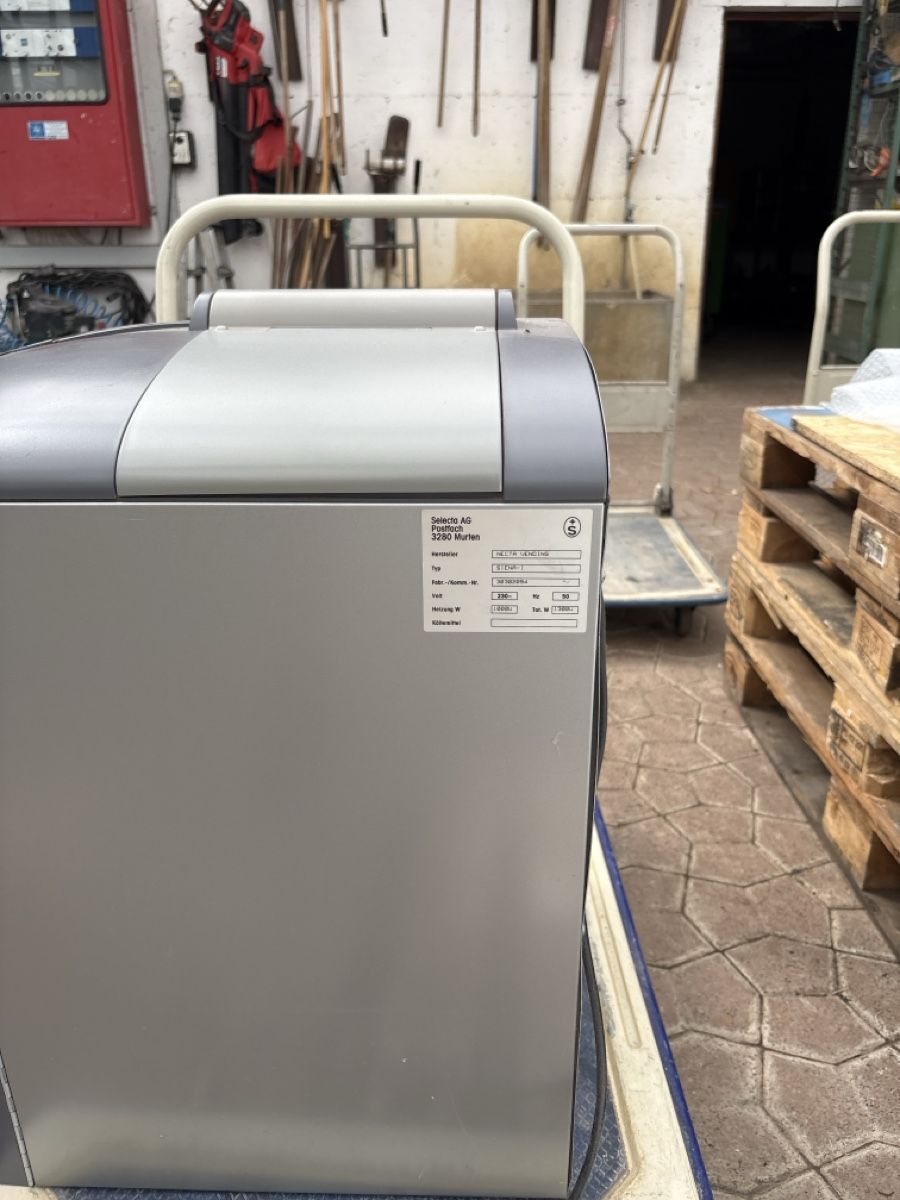 Selecta Macchine per caffè & Macchine per espresso: Selecta AG Kaffeevollautomat gebraucht – Difettoso da Hochdorf venduto da falb9543 1