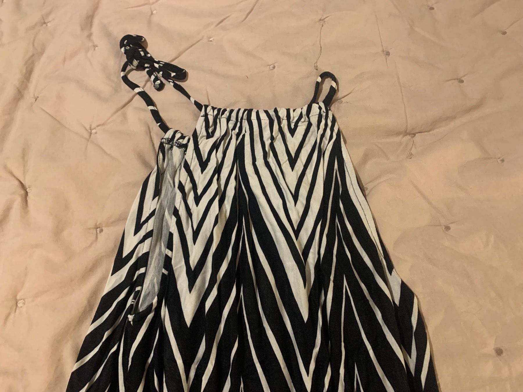 Lascana Vestiti: Robe longue fendue t.40 – Usato da Sion venduto da DayJenn 1