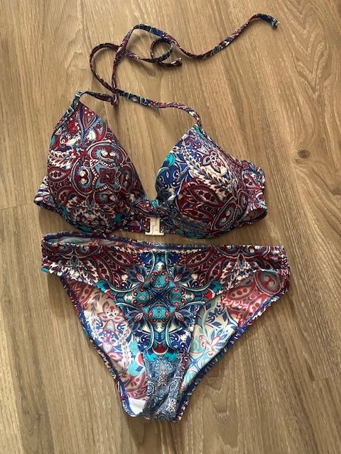 Maillots de bain & Bikinis: Das Bikini Sets Gr S 36/38 tragbar – Neuf (Voir description) à Neerach par romiping