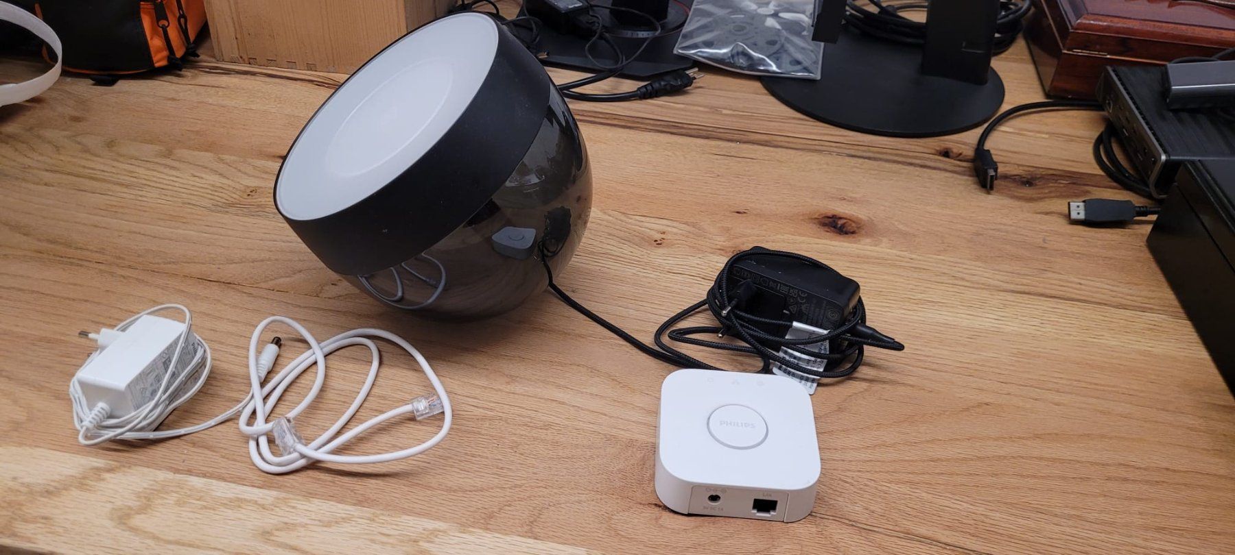 Philips Lampen: Phillips HUE Iris + Bridge 2.1 – Gebraucht aus Luzern von RemsyRainbow