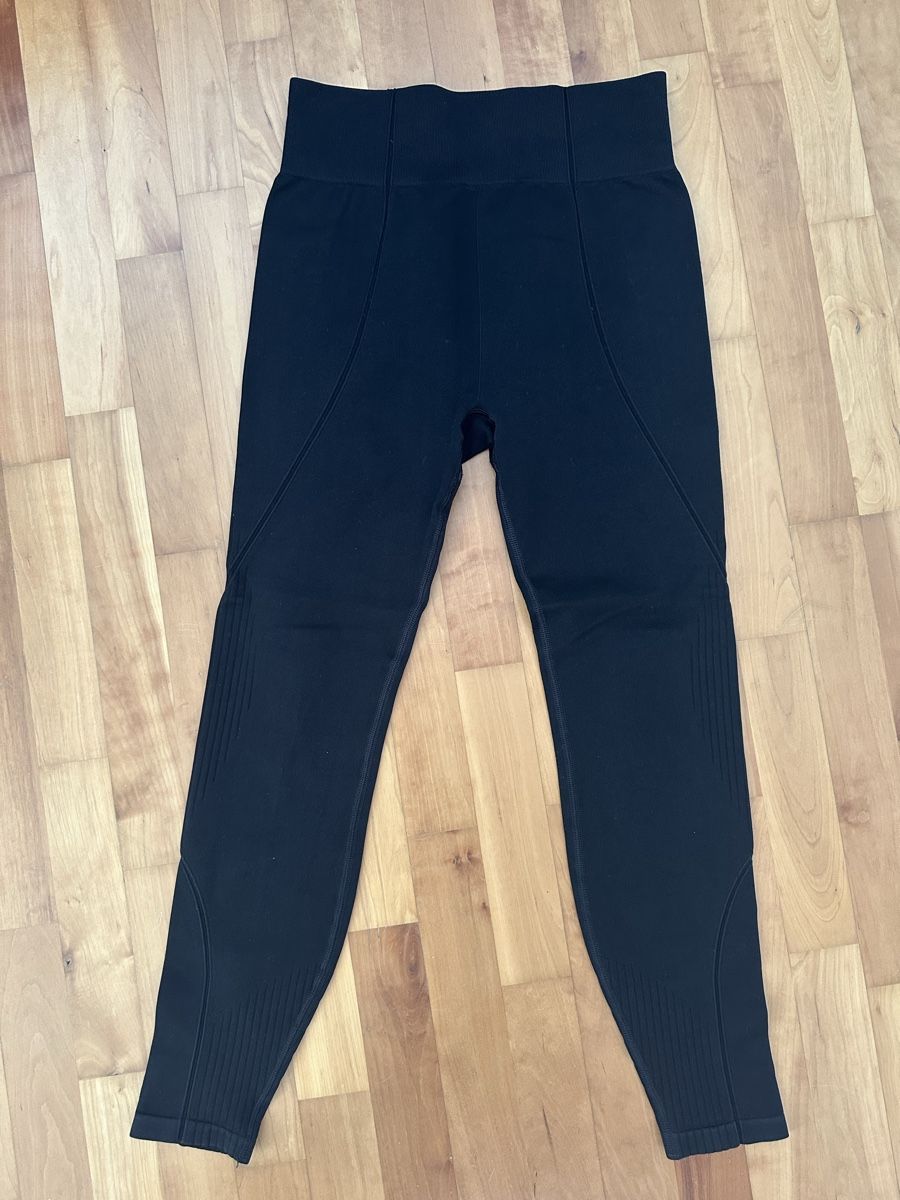 H&M Leggings: Leggins – Neu (gemäss Beschreibung) aus Romanshorn von ila_2nzf