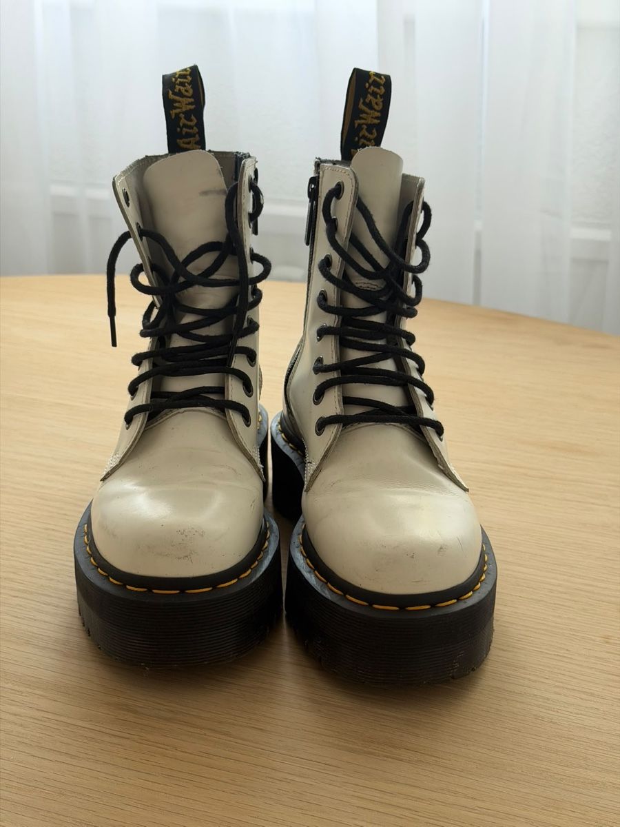 Dr. Martens Damenschuhe: Dr. Martens bottes  taille 36 n – Gebraucht aus Brügg BE von haj_9zhk 6