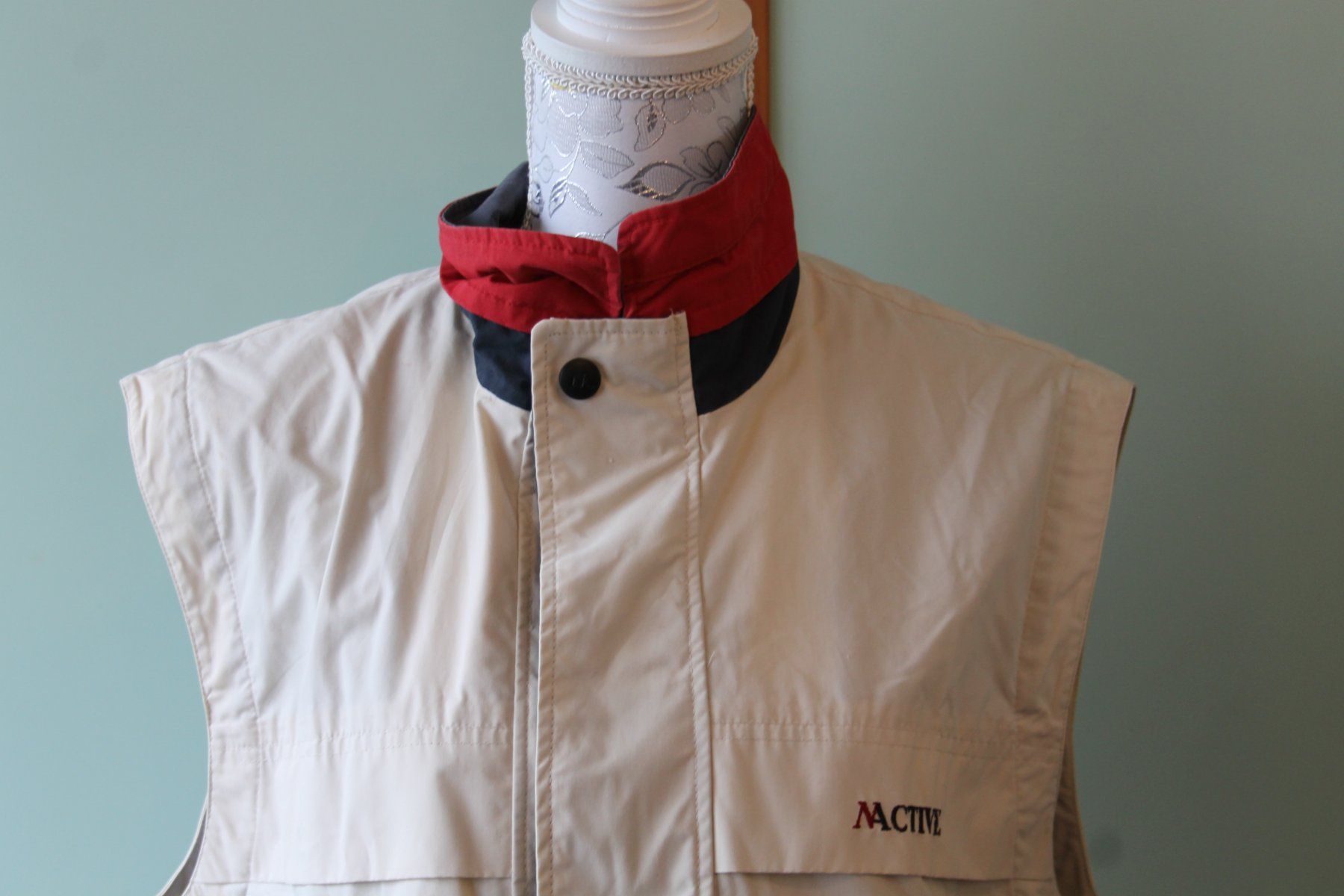 Gilets & Westen: Gilet – Gebraucht aus Schaan von antikes_und_kurioses 1