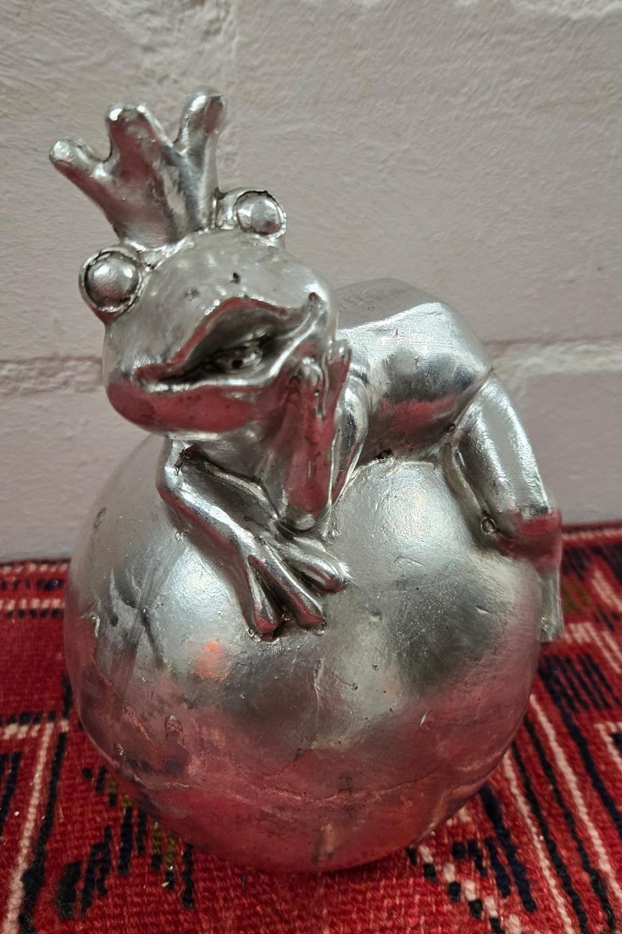 Tutte le decorazioni: Silberner Deko-Frosch König auf Kugel – Usato da Rheinsulz venduto da Dred 4