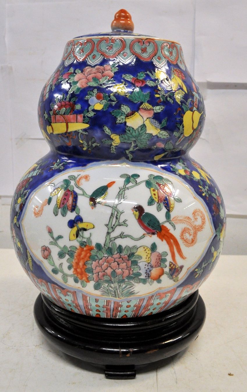 Vasen & Gefässe: Vase/récipient asiatique – Gebraucht aus Neuchâtel von Neuchatel