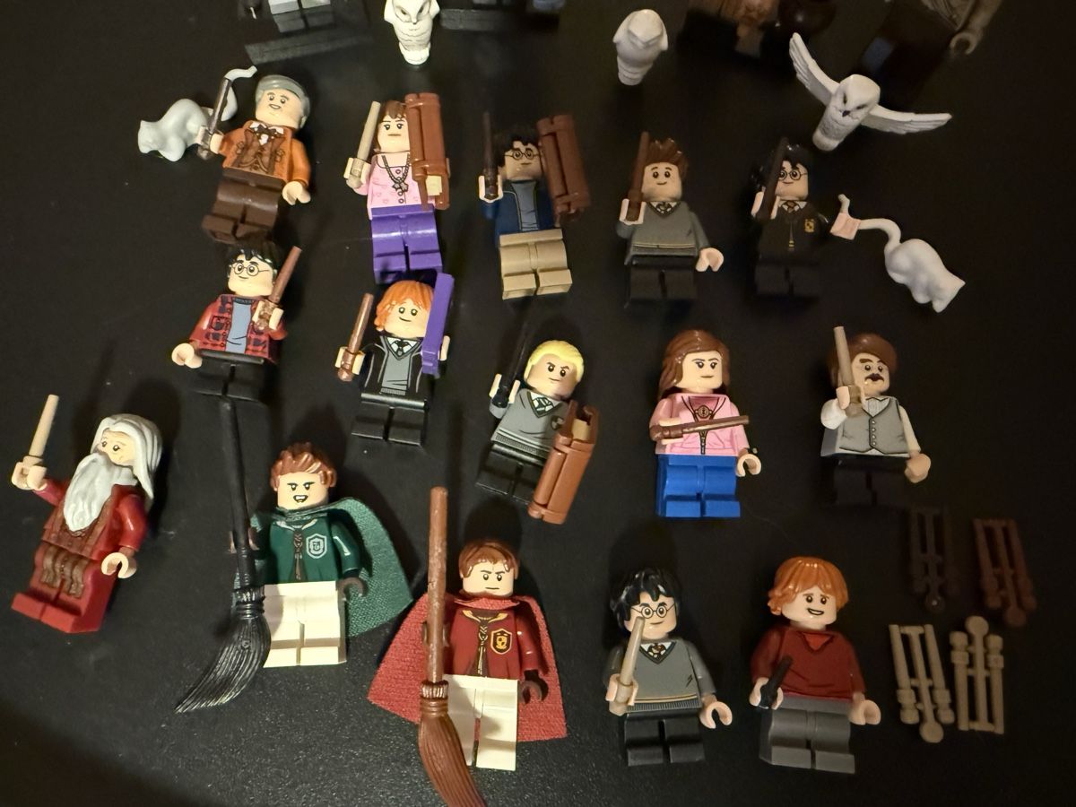 Lego Giocattoli: 18 Lego Harry Potter Figuren – Usato da Zürich venduto da zuerich16 1