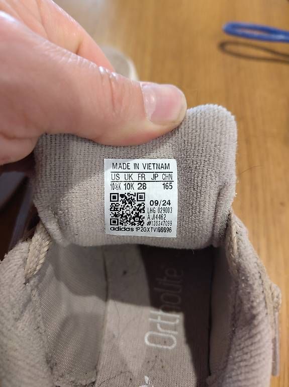 Schuhe für Jungen: Chaussures adidas enfants  – Gebraucht aus Brent von verbouxjeremy 2