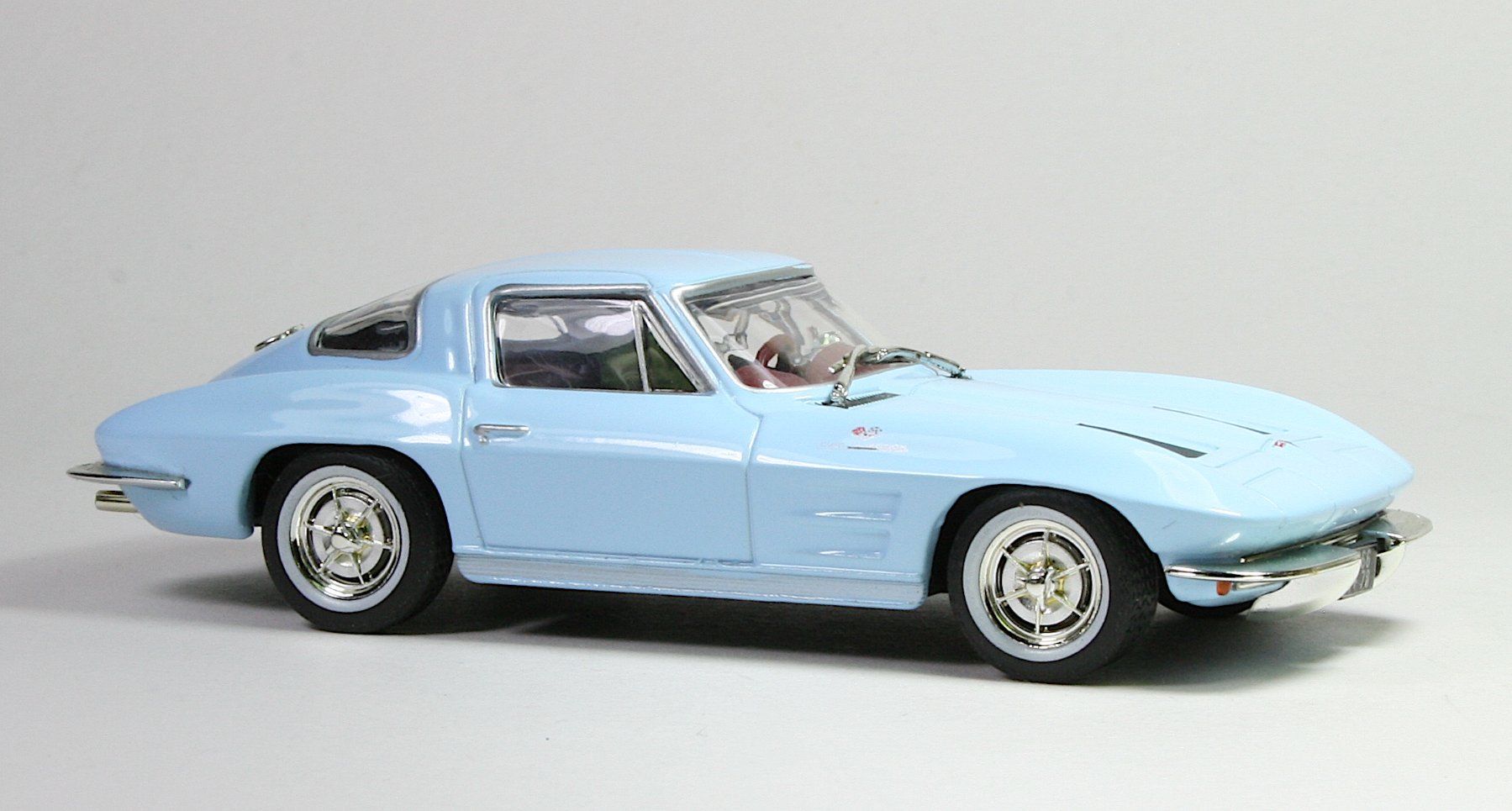 IXO Modellautos: IXO, Chevrolet Corvette Stingray – Gebraucht aus Elsau von Peekay8 6