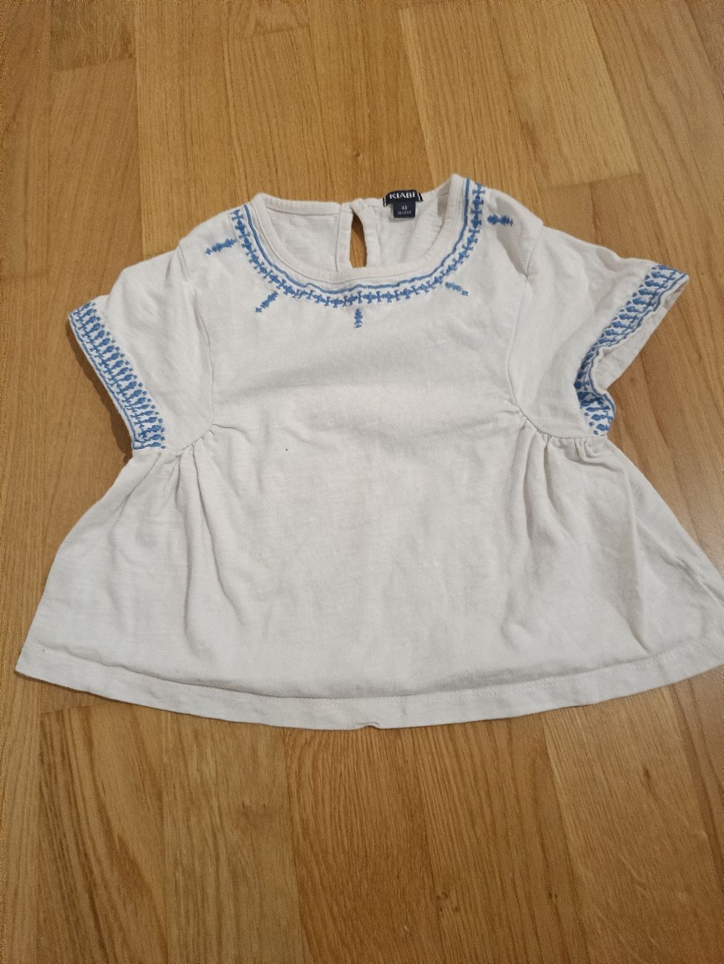 Camicette, T-shirt & Top: T-Shirt Grösse 104 – Usato da Jaberg venduto da urig17.