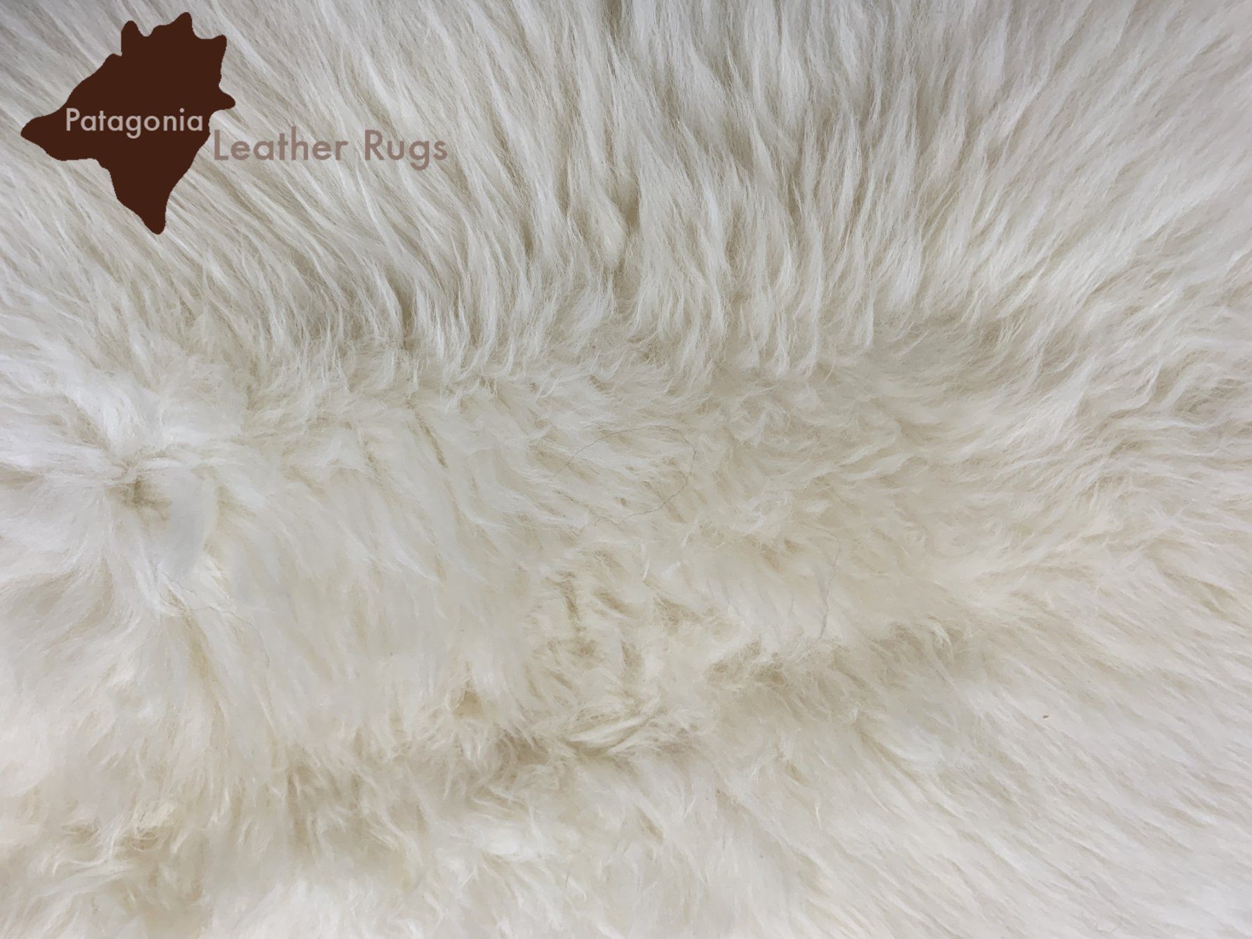 Tappeti: Lammfell Teppich Weiss‪ – Nuovo e nell'imballaggio originale da Arbedo venduto da patagonialeatherrugs 2