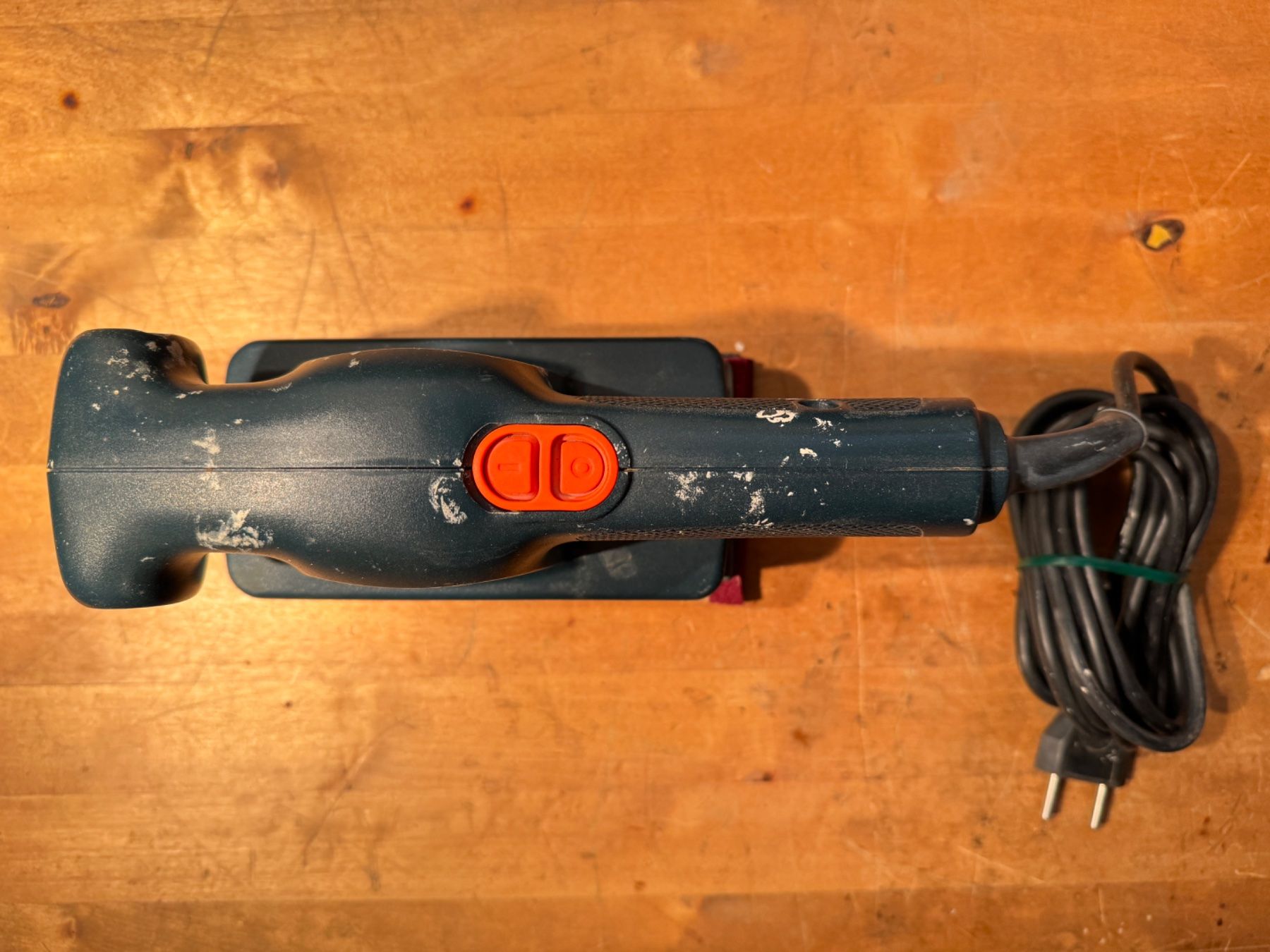 Schleifen & Polieren: Black & Decker Schwingschleifer Schleifmaschine – Gebraucht aus Humlikon von  7