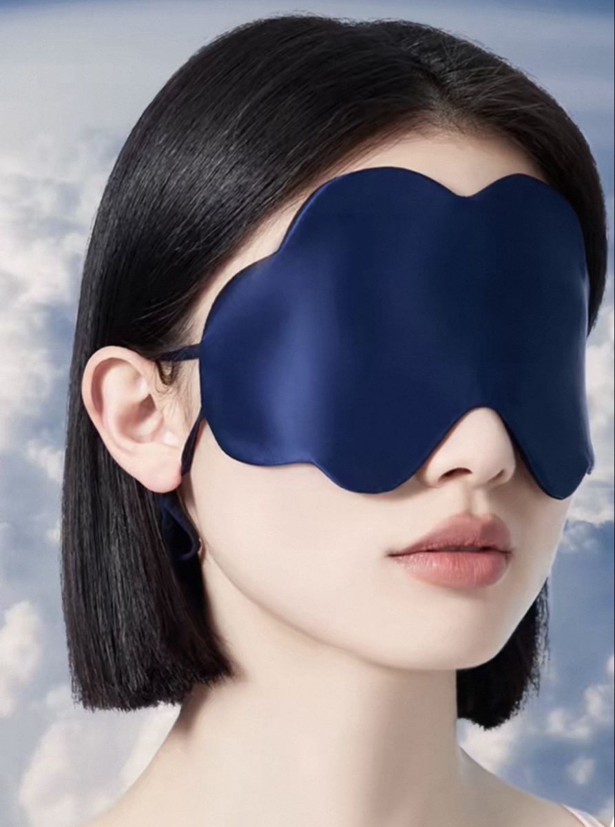 Maschere: New Cloud Silk Eye Mask double sided with gift bag – Nuovo e nell'imballaggio originale da Basel venduto da 550_ckp6 1