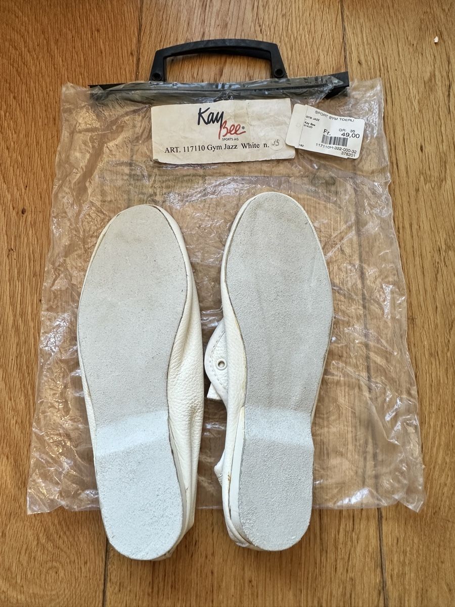 Scarpe da uomo: Kay bee Jazz white Gr. 35 Neu!  – Nuovo e nell'imballaggio originale da Basel venduto da boo_dc8c 1