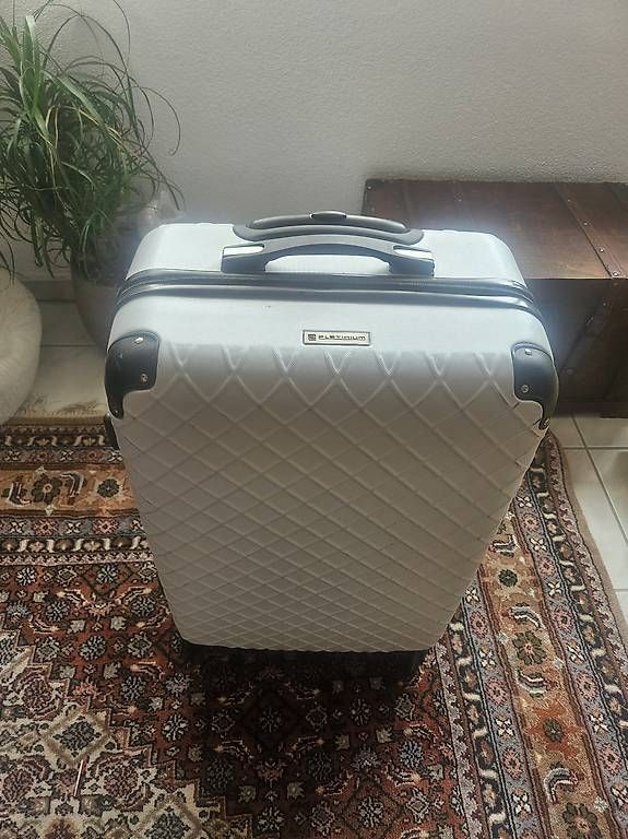 Valigie: Hartschalenkoffer Platinum Weiss  – Usato da Lostorf venduto da Harrybonen 3