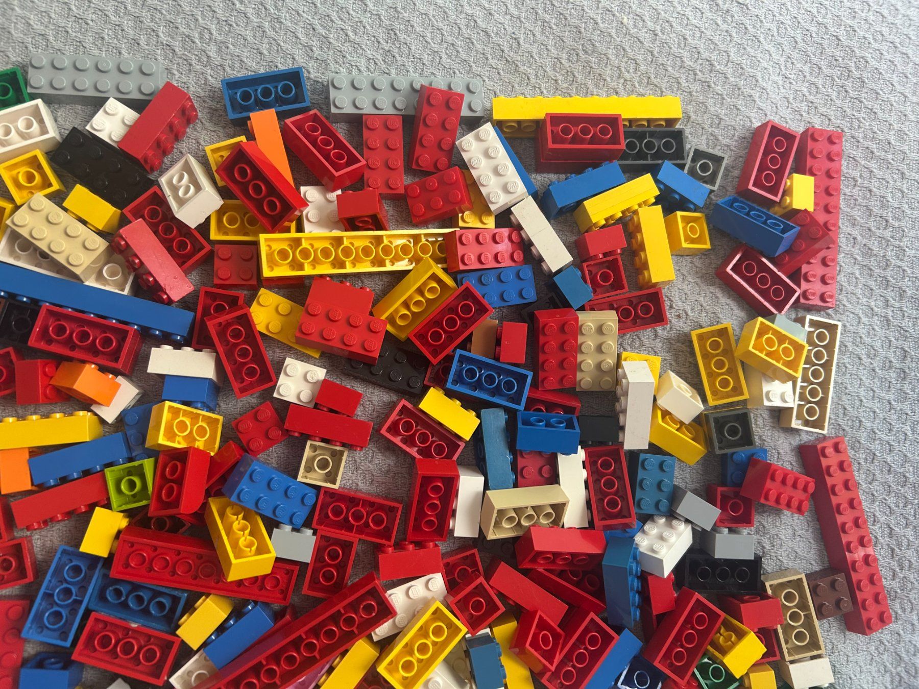 Lego Giocattoli: 800 Gramm Lego Grundbausteine – Usato da Volketswil venduto da Daniel68ernst 2
