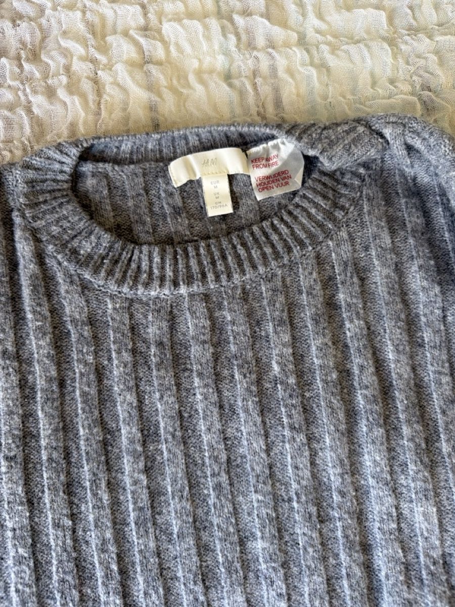 Kleiderpakete: 5 Damen Pullover und Strickjacken gemischt gebraucht – Gebraucht aus Kappel SO von Janni07 2