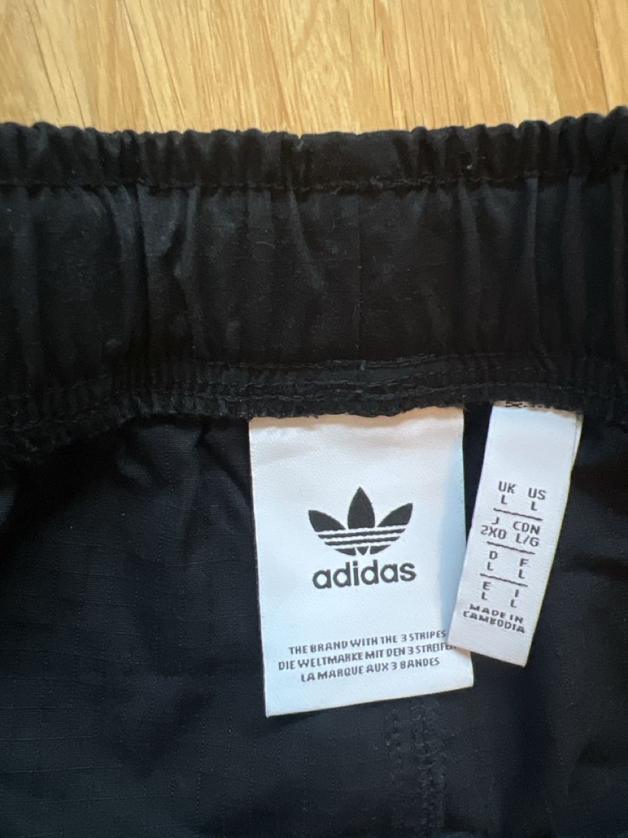 Adidas Pantaloni: Adidas Hose Cargo – Nuovo (secondo la descrizione) da Otelfingen venduto da Onkel.D 1
