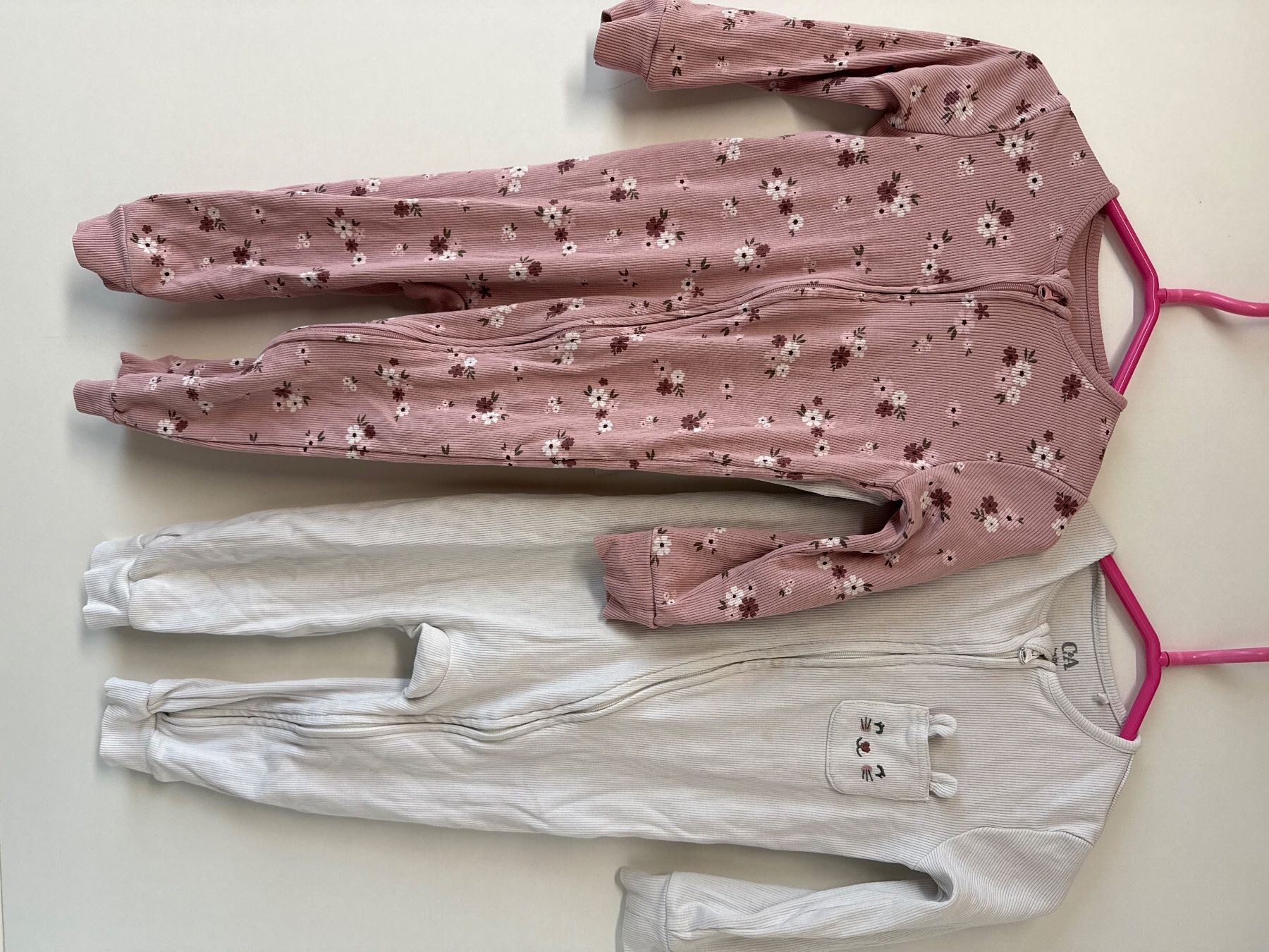 Pyjamas: Strampler Gr.18 M von C&A – D'occasion à Bettwiesen par Maori6
