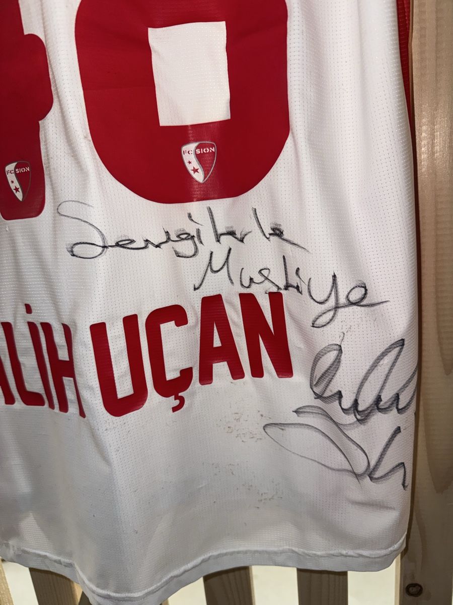 Canottiere & Pantaloni: FC Sion Matchworn Shirt Salih Ucan – Nuovo (secondo la descrizione) da Thürnen venduto da Ottoman_Turks69 4