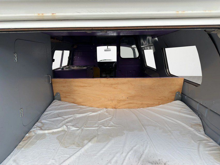 VW Veicoli da campeggio: VW T2 Camper, Hochdach – Usato da Alpnach-Dorf venduto da Hess-Automobile 7