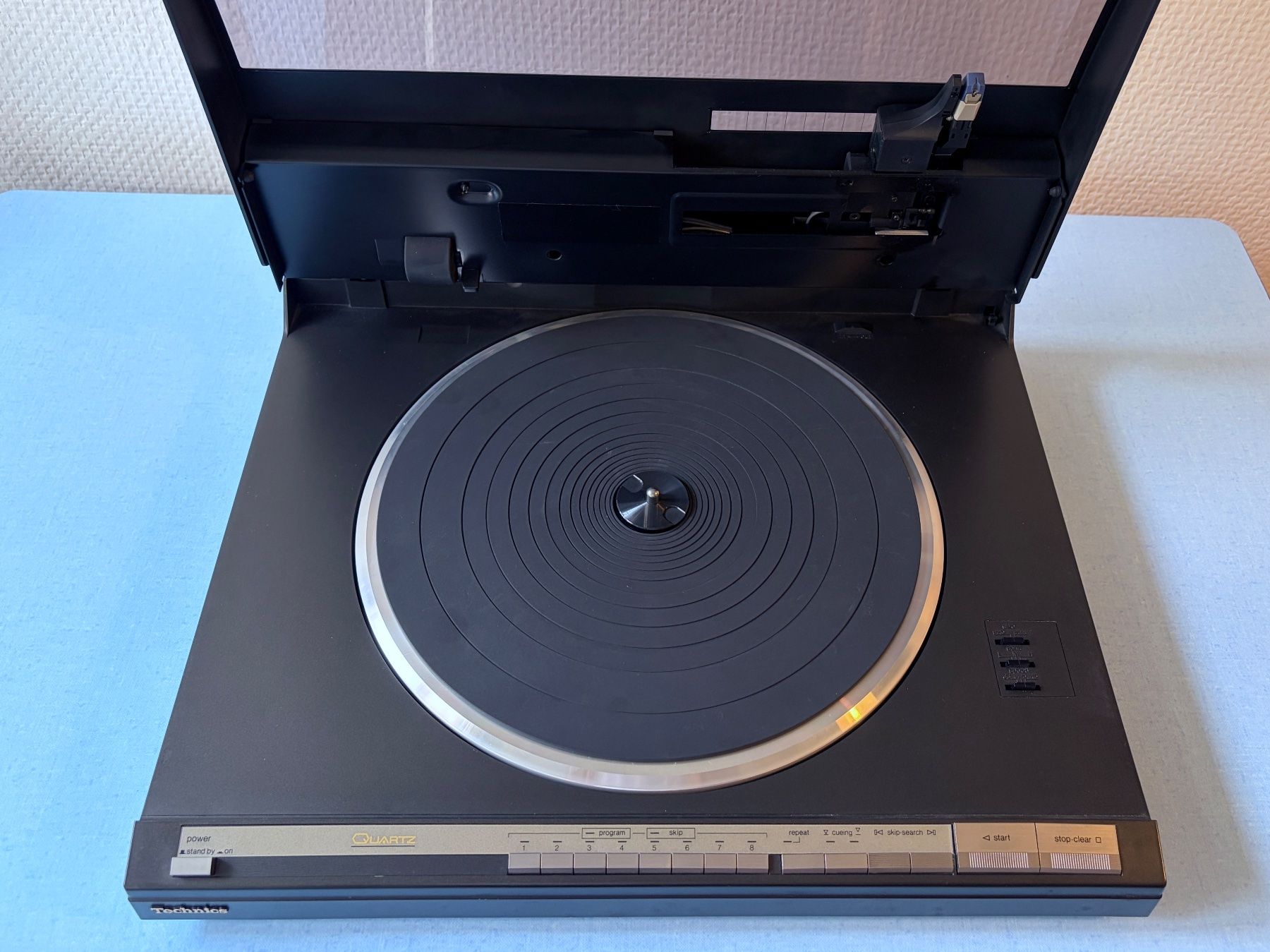 Technics Giradischi: Technics SL-L3 Plattenspieler – Usato da Luzern venduto da raymondnoir 2