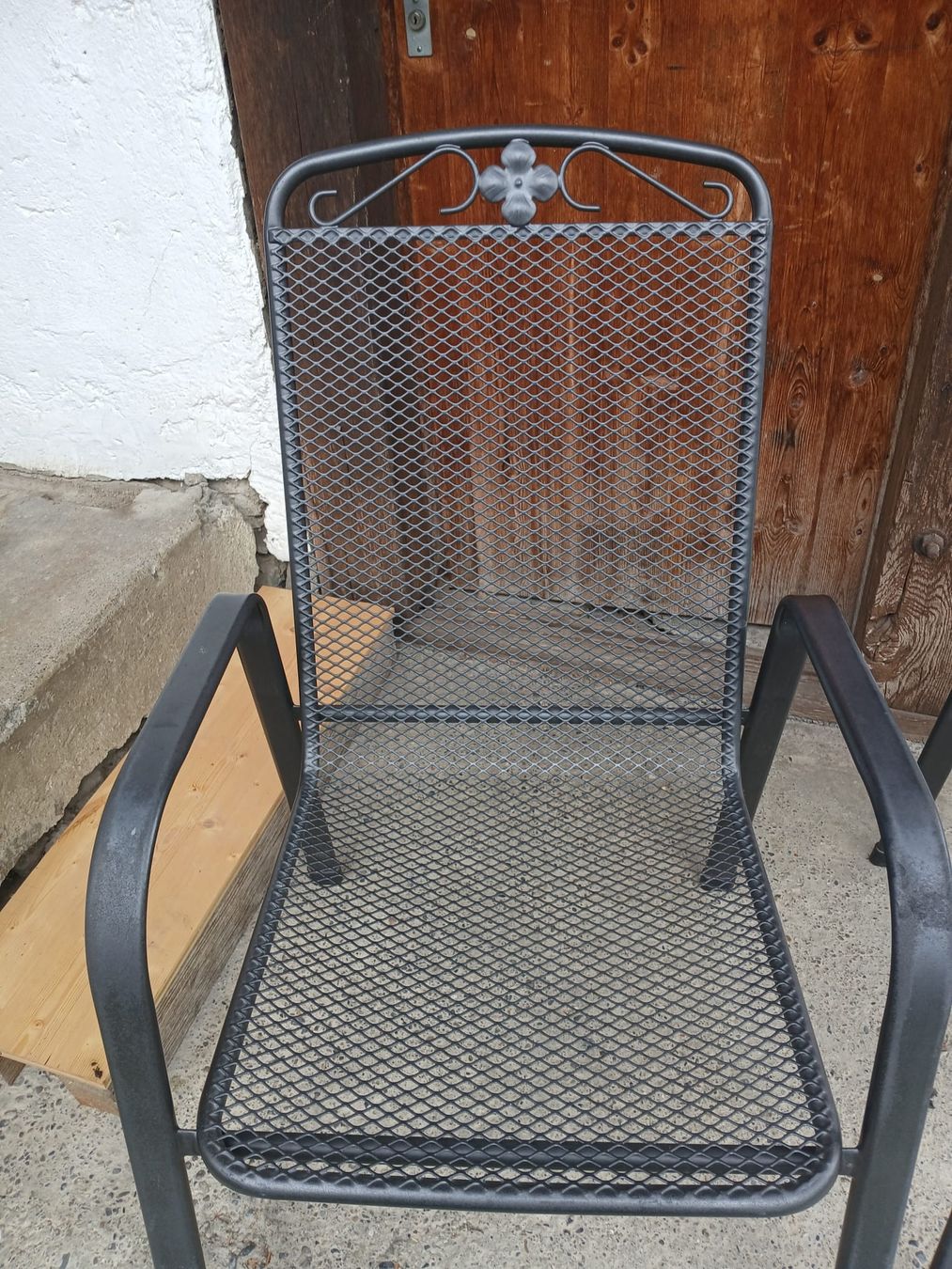 Sedie: 2 Stk. Metall Gartenstühle, stappelbar – Usato da Obfelden venduto da Alf2005 2