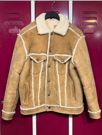 VINTAGE LEVI'S "WHITE LEVI'S JACKETS" LAMBSKIN TRUCKER SZ: M