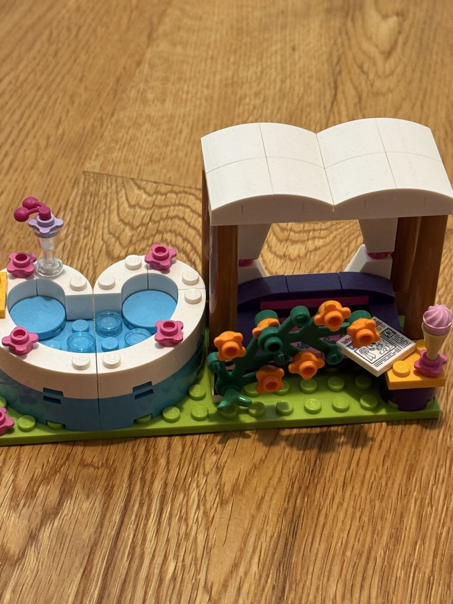 Lego Jeux de construction: Lego Friends 41313 Pool-Party Set & weitere Sets – D'occasion à Oberkirch LU par Kusi750 3