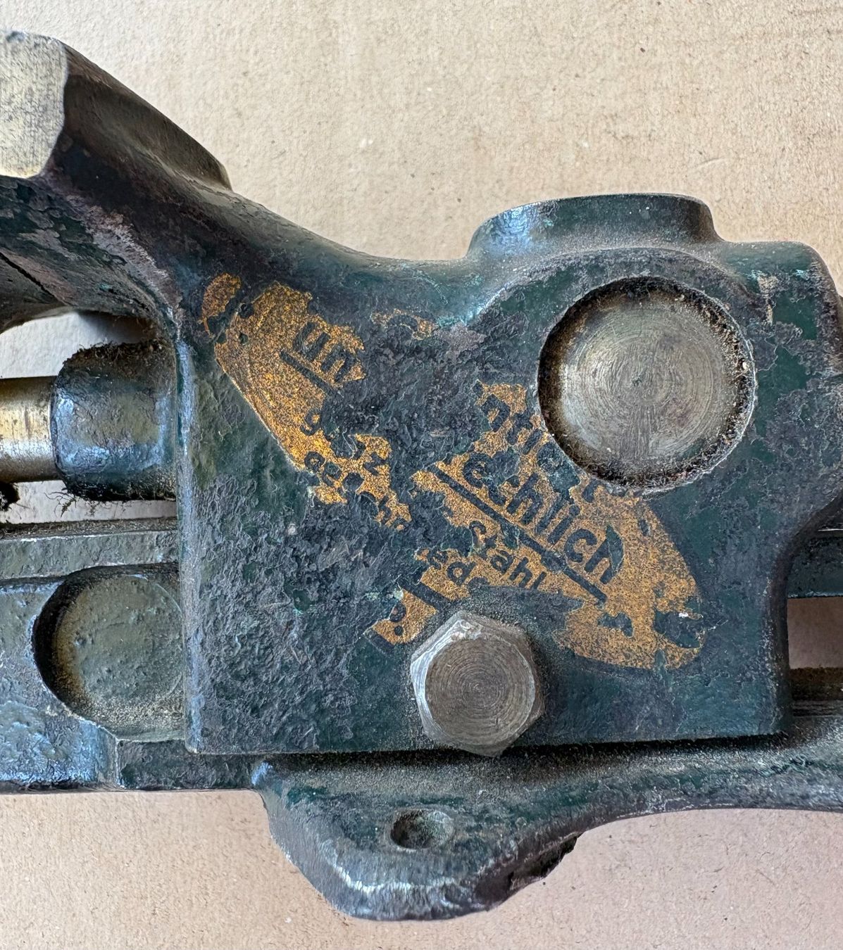 Tutti gli attrezzi: VINTAGE SCHRAUBSTOCK – Usato da Ostermundigen venduto da wini63 7