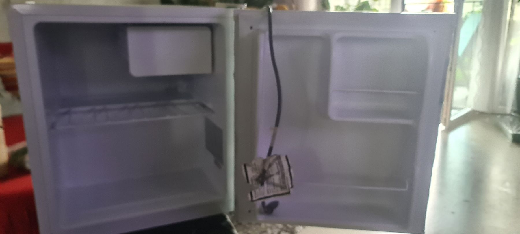 Fust Kühlschrank: mini-Kühlschrank 41L Weiss – Gebraucht aus Rotkreuz von SunshineLive8 1