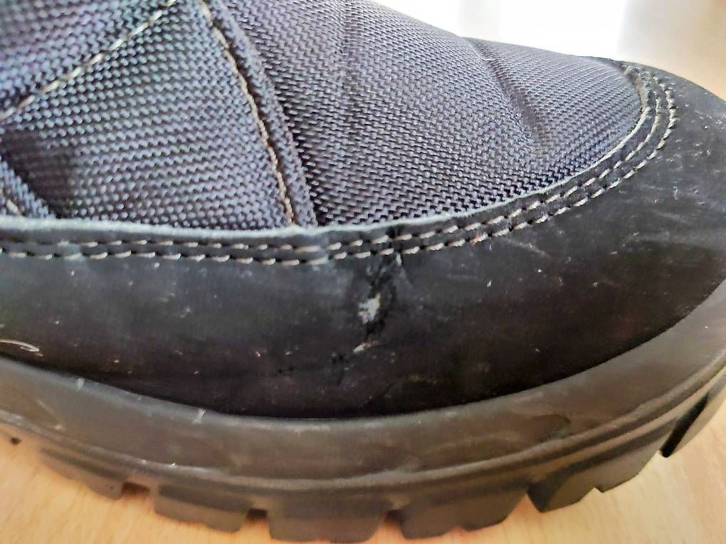 Scarpe da uomo: Icebreaker Winterschuhe (42) – Usato da Leuzigen venduto da Darcry 2