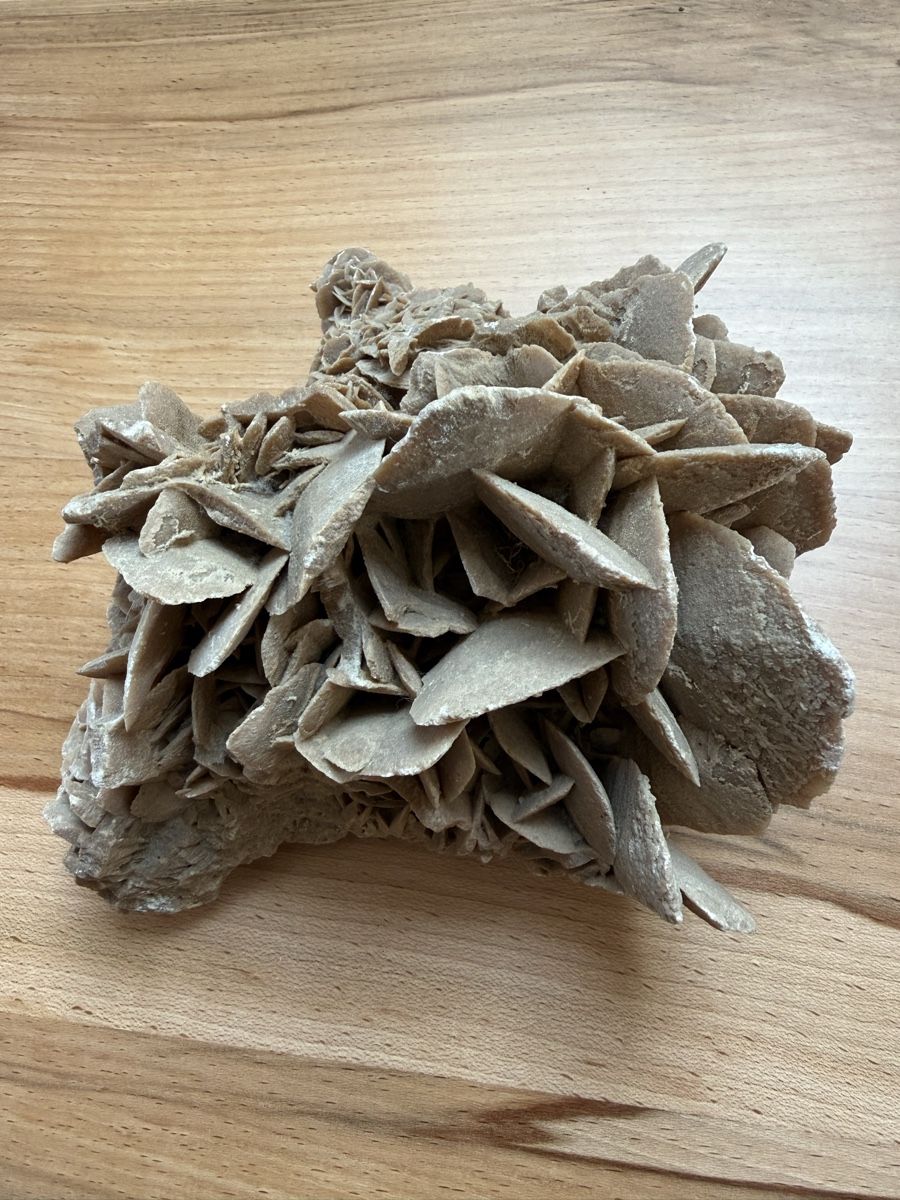 Mineralien & Heilsteine: Grosse Sandrose – Gebraucht aus Grenchen von Bastet007 2