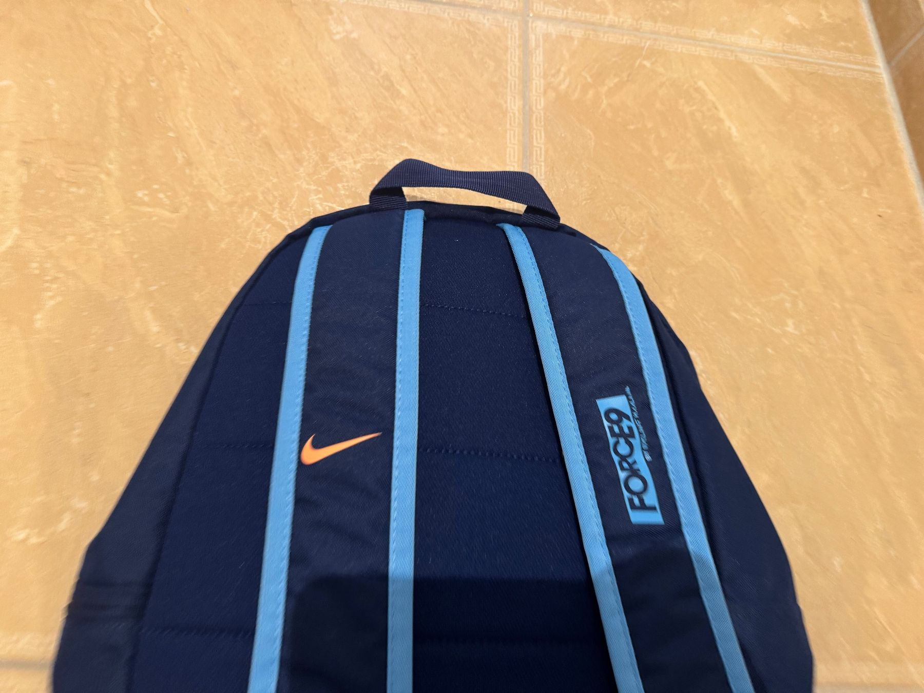 Nike Zaini: Nike Force9 neuer Rucksack – Nuovo (secondo la descrizione) da Klingnau venduto da Markus14 1