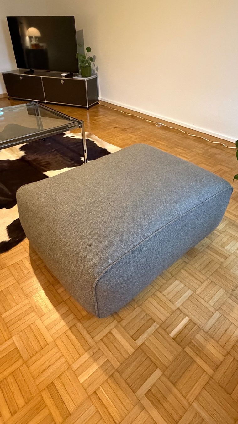 Sofas: Canapé 3 places + pouf – Neu (gemäss Beschreibung) aus Mont-sur-Lausanne von axe_n2wl 2