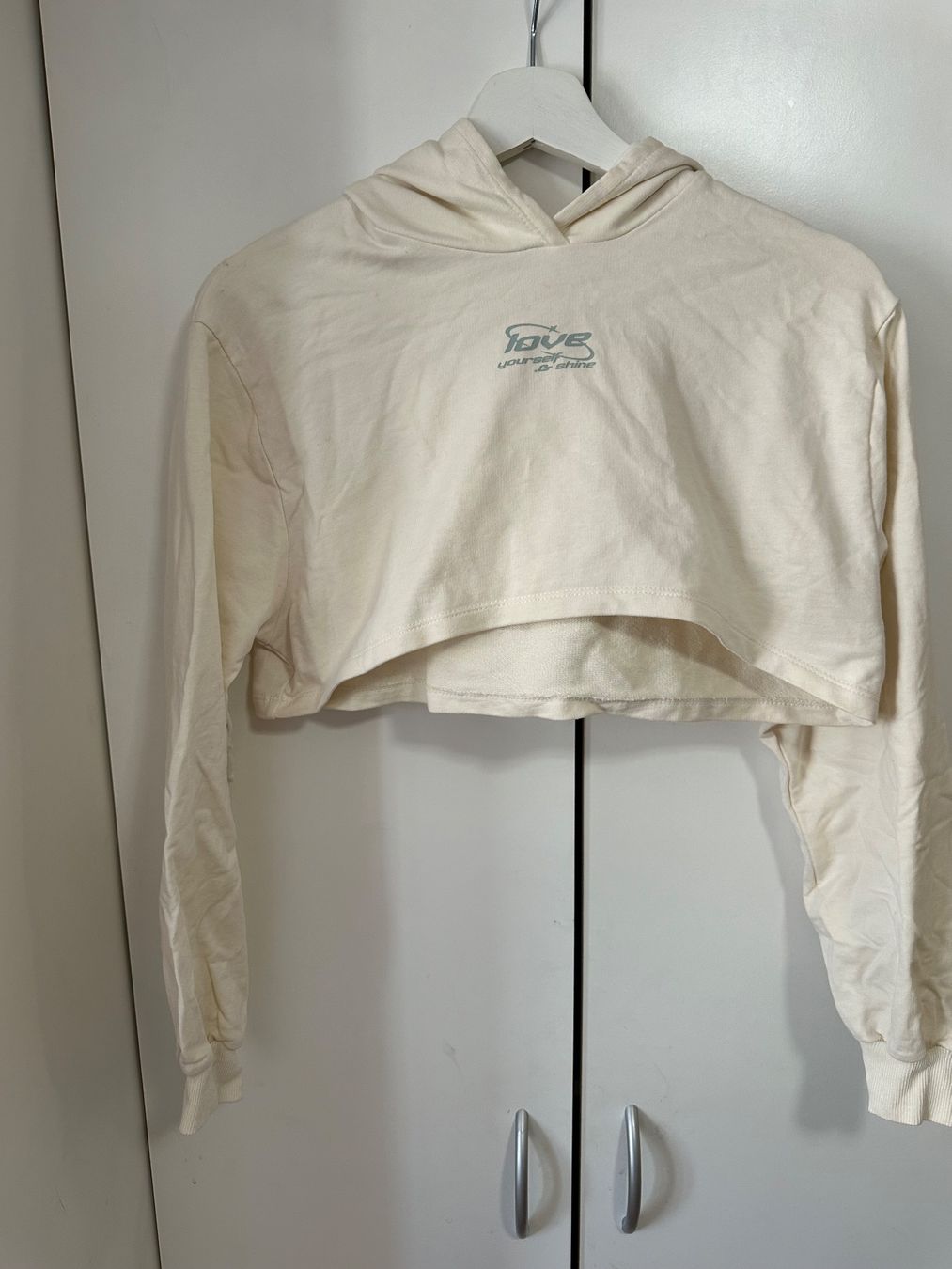 Zara Maglioni & Felpe: Zara Pullover mit Kapuze Grösse 164 cremefarben – Usato da Schaan venduto da Hermine2018