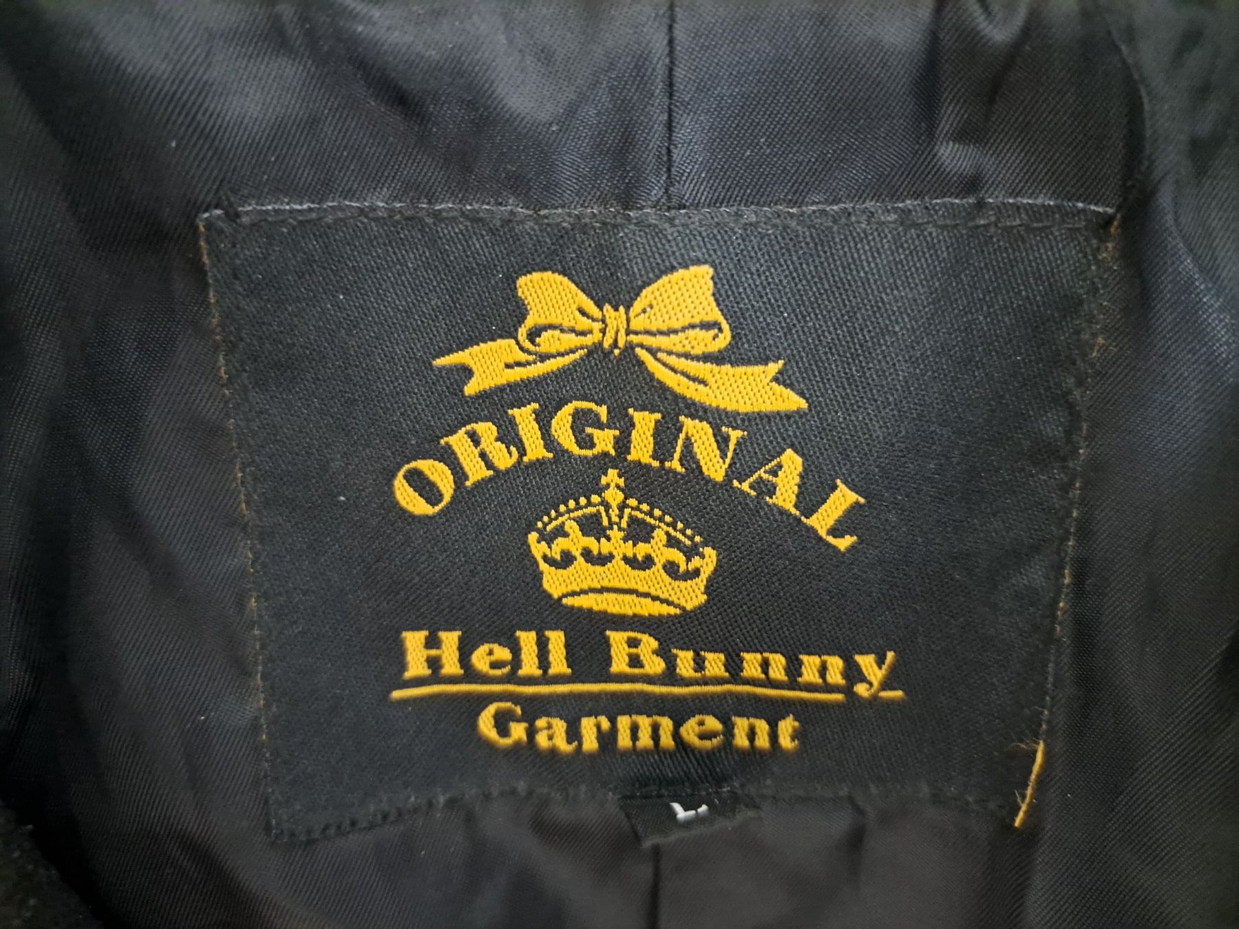 Cappotti: Wintermantel, Hell Bunny schwarz, Gr. L – Usato da Oftringen venduto da Black_Nymeria 3