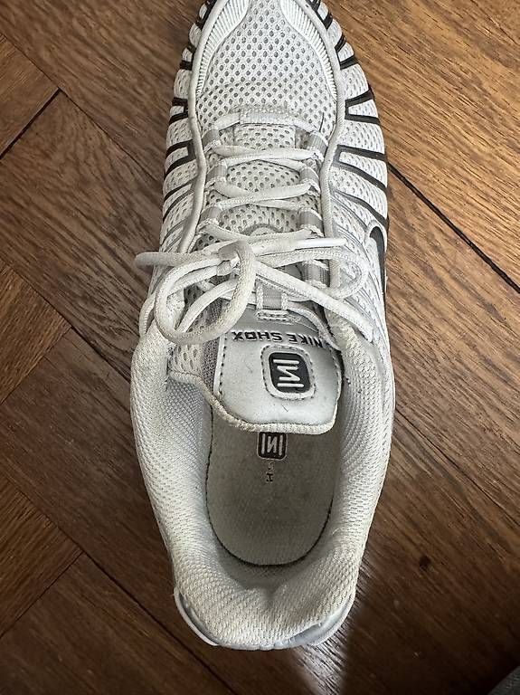 Scarpe da uomo: Nike Shox tl in schwarzweiss – Usato da Bern venduto da emi_rcd5 3