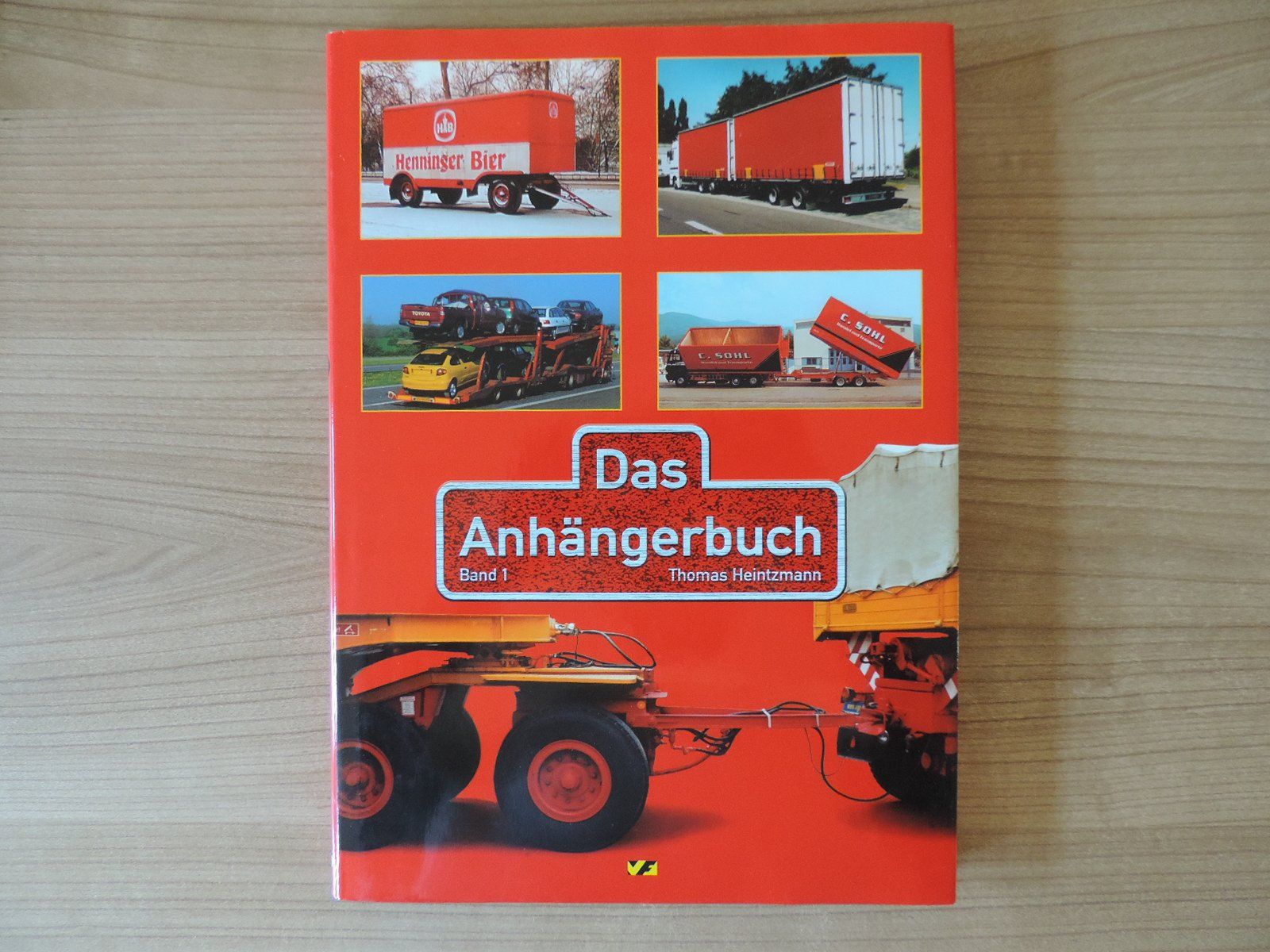 Livres: Buch "Das Anhängerbuch" – D'occasion à Steinen par urscathry
