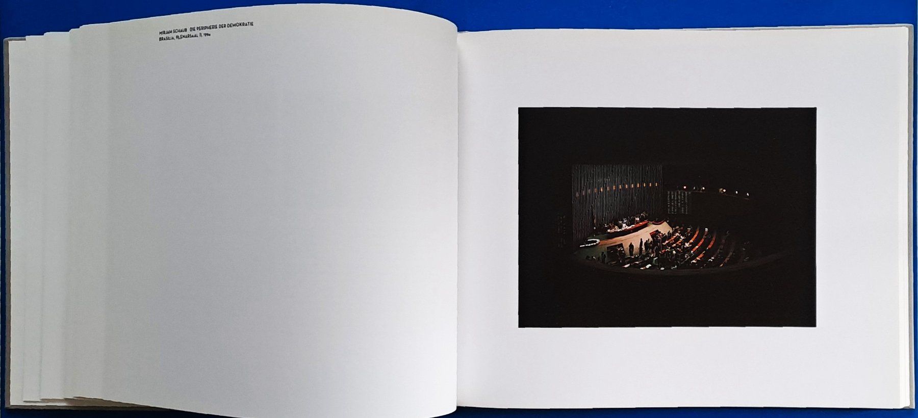 Libri: Andreas Gursky: ARCHITEKTUR. EA 2008 Darmstadt – Usato da Zürich venduto da archiphil 4
