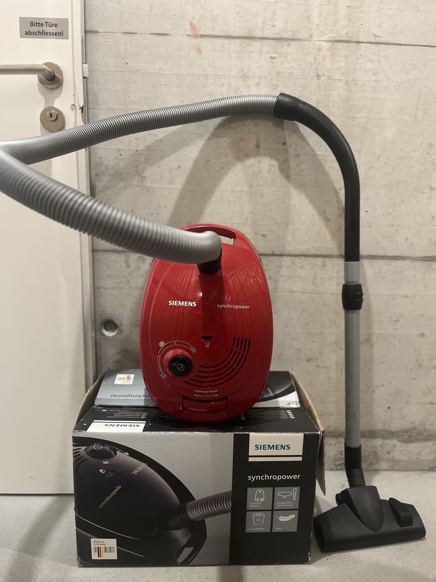 Siemens Staubsauger & Zubehör: Siemens Synchropower Vacuum Cleaner – Gebraucht aus Zürich von cls_jgc7