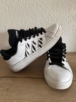 Adidas Grand Court Base 2.0