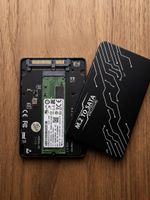 SK Hynix 256GB M.2 SATA SSD inkl. M.2 auf SATA Adapter