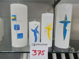 375 Posten Kerzen handbemalt aus Liquidation