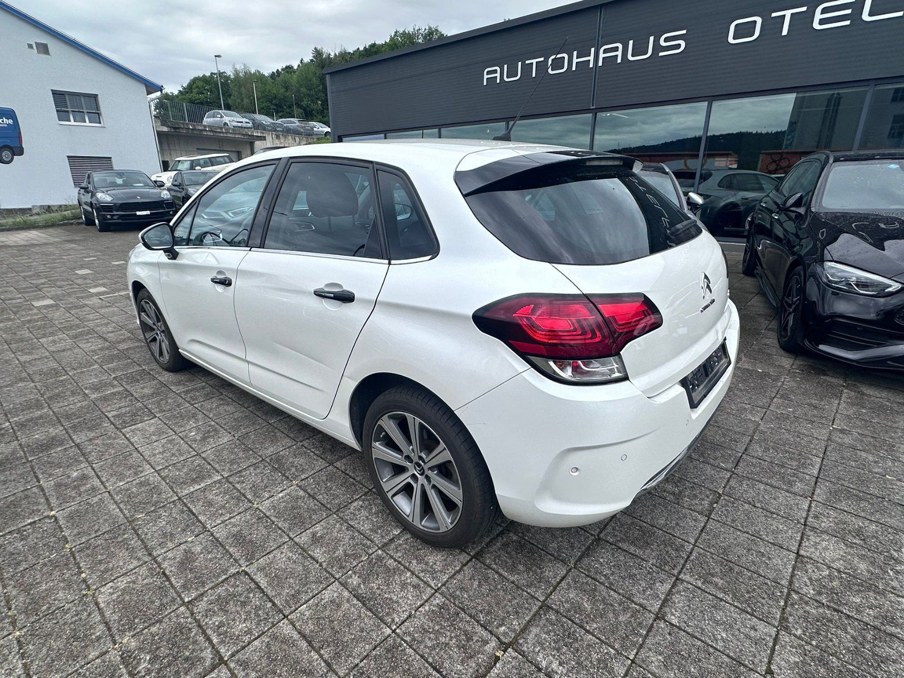 Citroën Autos: Citroen C4 – D'occasion à Otelfingen par hof74 2