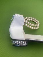 RARITÄT - edle/stylische Sandale mit Perlen, weiss, 38