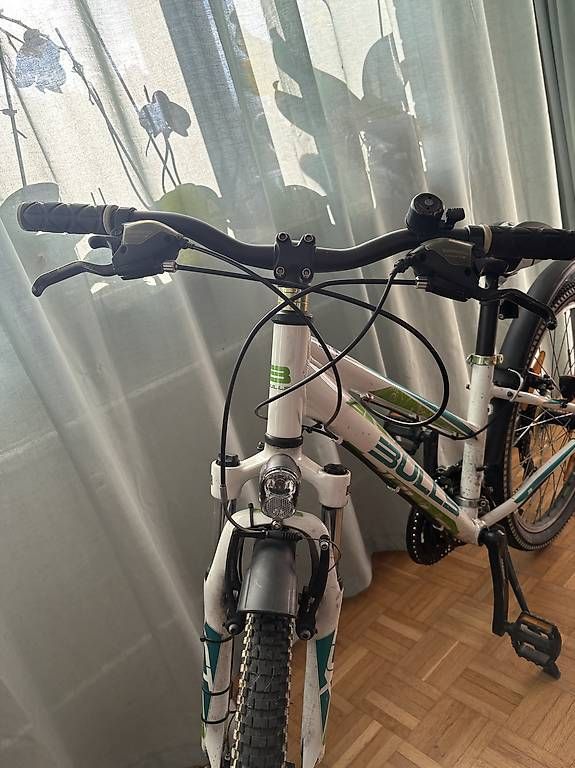 Velos: Mädchen Velo 24zoll – Gebraucht aus Muttenz von isa_79gy 1