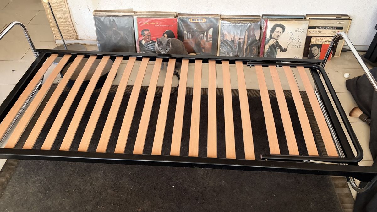 Letti: Embru Roth 455 90cm Bett – Usato da Unterägeri venduto da Maniacpat1 4